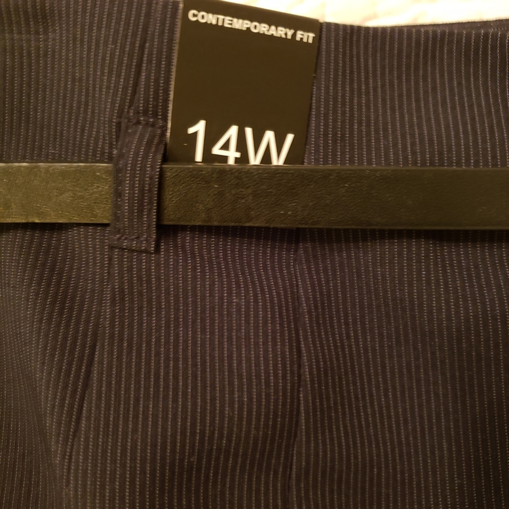 Black pinstripe skirt - Picture 3 of 14